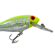 Charger l'image dans la galerie, BAGLEY LURES BASS N SHAD Balsa Fishing Lure in CHARTREUSE ON CHROME up close