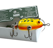 Charger l'image dans la galerie, PFLUEGER KENT FROG FLOATER FISHING LURE + CANOE BOX. YELLOW FROG. R