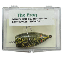 Load image into Gallery viewer, GARY BOWLES CUSTOM BAIT. HANDMADE WOOD FROG. COONEY LURE CO