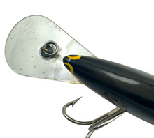Load image into Gallery viewer, Bagley's Diving Bang O B Balsa Fishing Lure in Holy Mackerel. DB 06 Saltwater Fishing Lure. lip