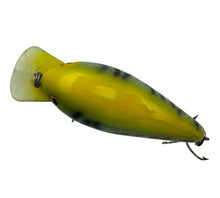 Cargar imagen en el visor de la galería, YY2 YELLOW CRAWDAD. COTTON CORDELL TACKLE 7800 SERIES BIG O CRANKBAIT. D