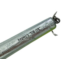 Load image into Gallery viewer, BAGLEYS DIVING BANG-O-B 8 BALSA FISHING LURE in HOT BLUE CHARTREUSE on SILVER FOIL tail