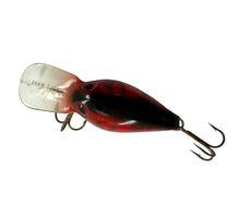 Load image into Gallery viewer, Top View of STORM LURES WIGGLE WART Fishing Lure in V-209 NATURISTIC RED CRAWFISH