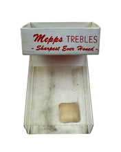 Load image into Gallery viewer, Mepps Trebles Box End View for SHELDONS' INC MEPPS Bronze 8 TREBLES Fishing Hooks Empty Collector Box. LION D'OR FRANCE