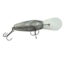 Cargar imagen en el visor de la galería, Belly View of Mango Enterprises C-Flash Crankbaits 44 CAL Fishing Lure in SHAD DFI