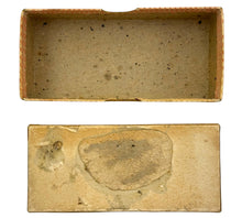 Load image into Gallery viewer, HANSON FISH LURE COMPANY Size 4 TRUE ACTION PLUG SALMON FISHING LURE inside box