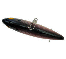 Load image into Gallery viewer, BOMBER BAITS PINFISH Fishing Lure in GOLD BLACK HEAD. Vintage Lipless Crankbait. D
