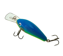 Load image into Gallery viewer, Up Close View of Scratch for RAPALA RATTLIN' FAT RAP Size 7 Fishing Lure in PARROT