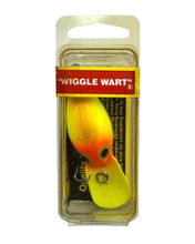 Lade das Bild in den Galerie-Viewer, STORM FISHING WIGGLE WART LURE. V36 CHARTREUSE. OLD SCHOOL RED LABEL.