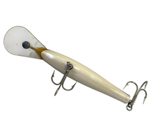 Load image into Gallery viewer, Bagley's Diving Bang O B Balsa Fishing Lure in Holy Mackerel. DB 06 Saltwater Fishing Lure. 7