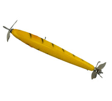 Load image into Gallery viewer, GARCIA TOM CAT SURFACE SPINNER PLUG Fishing Lure & Box in YELLOW. Dorsal