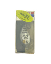 Cargar imagen en el visor de la galería, View of Bait in Box of REBEL LURES Square Lip WEE R SHALLOW Fishing Lure in SILVER/BLACK BACK w/ STRIPES