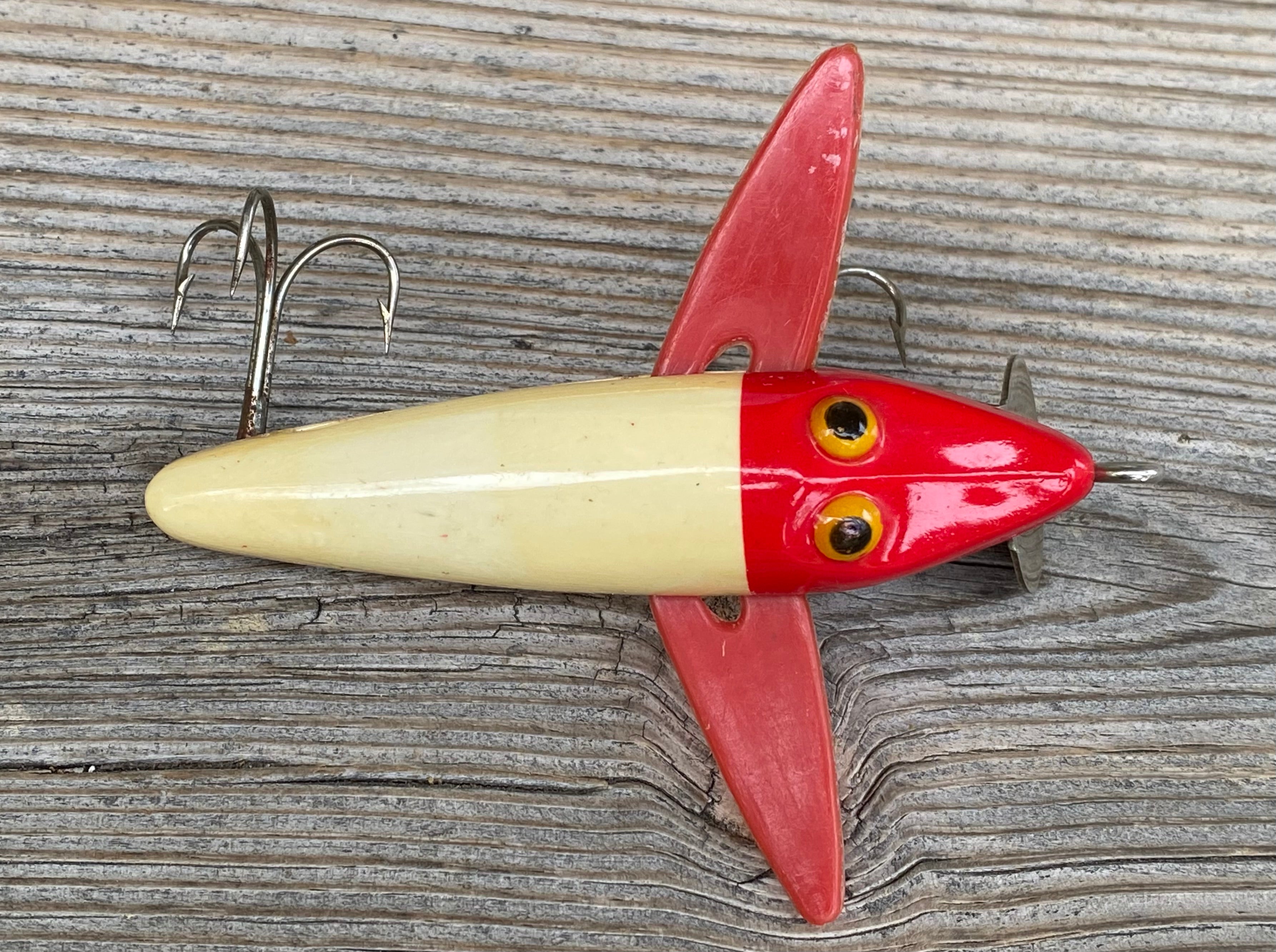 KENTUCKY BAIT COMPANY FLUTTER FISH MECHANICAL FISHING LURE • REDHEAD