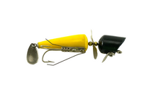 Load image into Gallery viewer, WEEDLESS HARDWARE • ANTIQUE TOM BAIT COMPANY TOP-RUNNING GIZMO Fishing Lure with ORIGINAL BOX & PAPERS • G-WG-BY BLACK/YELLOW