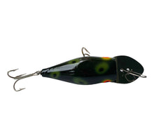 Cargar imagen en el visor de la galería, Top View of HANDMADE WOOD CRANKBAIT Fishing Lure From DOUBLE-R-LURES of ELLWOOD CITY, PENNSYLVANIA. For Sale Online at Toad Tackle.