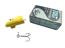 Charger l'image dans la galerie, Antique ZOLi DETACH-O-LURES No. 100 Fishing Lure • YELLOW