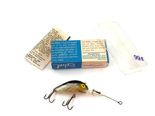 Cargar imagen en el visor de la galería, REBEL LURES Series 25 DEEP RUNNER Fishing Lure. Old SCREW HEAD MODEL in Original Box