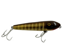 Load image into Gallery viewer, Right Facing View of NU-CLASSIC TACKLE COMPANY 6 1/4&quot; Handcrafted Wood Fishing Lure in PIKE SCALE
