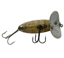 Lade das Bild in den Galerie-Viewer, Belly View of FRED ARBOGAST 5/8 oz JITTERBUG Fishing Lure in Uncatalogued Color SHRIMP
