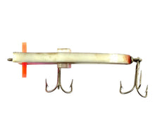 Load image into Gallery viewer, Back View of amprey Lure And Tackle Company &quot;THE ORIGINAL LAMPREY&quot; Vintage Fishing Lure in SHAD with FLUORESCENT PINK LIP
