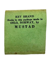 Charger l&#39;image dans la galerie, antique fishing hooks carlisle 6 in matchbook mustad
