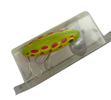 Charger l&#39;image dans la galerie, ARBOGAST BIG EYE JITTERBUG in GREEN FROG RED SPOTS. Special Production for Japan. 650 FRA
