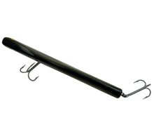 Load image into Gallery viewer, BAGLEYS B FLAT 8 SHINER GLIDE BAIT in LITTLE BASS ON WHITE D
