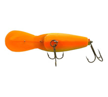 Cargar imagen en el visor de la galería, REBEL LURES SUPER R with PAINTED LIP FISHING LURE. CHARTREUSE ON BODY SPECIAL PRODUCTION CRANKBAIT v
