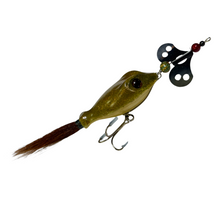 Load image into Gallery viewer, HANDCARVED WOOD FROG MUSKY LURE by GREEN BAY DECOY MAKER, DAVID CHARLES. Buzzer prop
