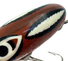 Cargar imagen en el visor de la galería, seeins believin chipmunk clear lip jitterbug from fred arbogast body detail
