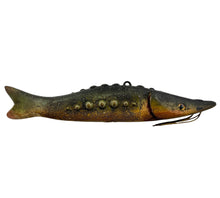 Lade das Bild in den Galerie-Viewer, Rare Sturgeon DFD Wood Decoy. Signed Folk Art Piece by Dave Perkins Duluth Fishing Decoys. R
