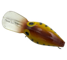 Load image into Gallery viewer, STORM LURES SUSPENDING WIGGLE WART. SV38 GREEN CRAW D

