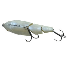 Load image into Gallery viewer, LUCKY CRAFT FAT SMASHER 90 Fishing Lure in CHARTREUSE SHAD. Ventral
