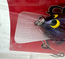 Load image into Gallery viewer, ETTERS CUSTOM BALSA CRANKBAITS. Handmade Wood GRIND Fishing Lure in RED CRAW. 2
