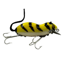 画像をギャラリービューアに読み込む, Right View of HEDDON MEADOW MOUSE Fishing Lure in MB YELLOW TIGER
