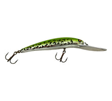 Load image into Gallery viewer, Right Facing View of BOMBER BAIT COMPANY MODEL 25 A Fishing Lure in GREEN MONKEY PUKE. Screwtail Model Means Older or Vintage Crankbait.
