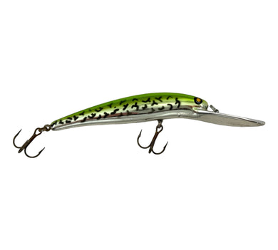 Right Facing View of BOMBER BAIT COMPANY MODEL 25 A Fishing Lure in GREEN MONKEY PUKE. Screwtail Model Means Older or Vintage Crankbait.