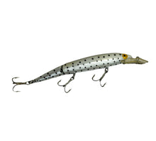 Lataa kuva Galleria-katseluun, Right Facing View of REBEL LURES FASTRAC JOINTED MINNOW Fishing Lure  in SILVER/PEARL/BLACK SPOTS
