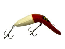 Lade das Bild in den Galerie-Viewer, Right Facing View of MARTZ TACKLE COMPANY of Detroit, Michigan, VEE-BUG Fishing Lure in RED HEAD &amp; WHITE TAIL
