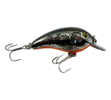 Load image into Gallery viewer, Right Facing View of COTTON CORDELL TACKLE COMPANY 7700 Series BIG-O Fishing Lure in METALLIC BASS
