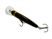 Load image into Gallery viewer, Back View of SUDDETH LITTLE BOSS HAWG RATTLIN Fishing Lure From Danielsville, Georgia in YELLOW w/ BLACK BACK
