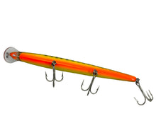 Load image into Gallery viewer, Belly View of BAGLEY BAIT COMPANY BANG-O 7 Fishing Lure in DARK CRAYFISH on CHARTREUSE
