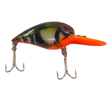 Right Facing View of Storm Lures AV-63 MAGNUM WIGGLE WART Fishing Lure in NATURISTIC GREEN CRAWFISH 