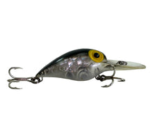 Load image into Gallery viewer, Right Facing View of STORM LURES WIGGLE WART Fishing Lure in PRIZMFLASH BLACK BACK
