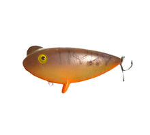 Cargar imagen en el visor de la galería, Blemish View of VINTAGE COTTON CORDELL 2800 Series TOP SPOT Fishing Lure in YYII CRAW or YY2 Crawfish
