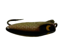 Load image into Gallery viewer, Additional Top or Back View of VINTAGE Flyrod Size HEDDON RUNTIE SPOOK Fishing Lure
