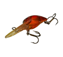 Load image into Gallery viewer, Up Close View of STORM LURES Wee Wart Fishing Lure in NATURISTIC RED CRAW
