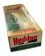 Load image into Gallery viewer, Hang Tage Box End View for HEDDON MAGNUM TORPEDO Topwater Fishing Lure in RED &amp; WHITE SHORE MINNOW. Vintage Box &amp; Insert Included.
