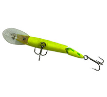 Load image into Gallery viewer, Belly View of Rebel Lures FASTRAC JOINTED MINNOW Fishing Lure in CHARTREUSE &amp; GREEN
