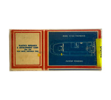 Charger l&#39;image dans la galerie, Bottom of Box View of Vintage REBEL LURES BONEHEAD Fishing Lure w/ Original Box in BONE. TOPWATER POPPER #PBX-4100.
